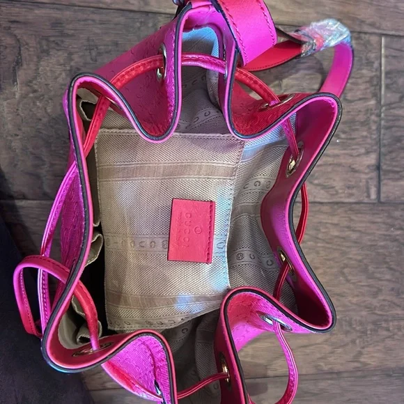 Stunning Gucci GG Guccissima Studded Bucket Bag - Picture 12 of 16